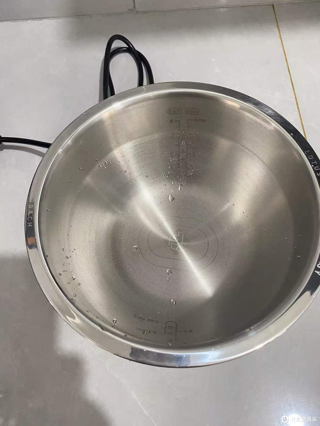  烘焙党惊喜！这电饭煲让我实现蛋糕自由