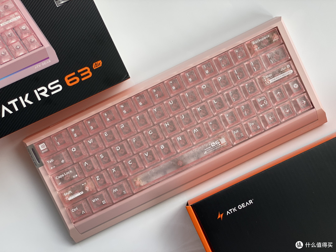 ATK RS 63 Air磁轴键盘开箱与《三角洲行动》实测：这手感真香！