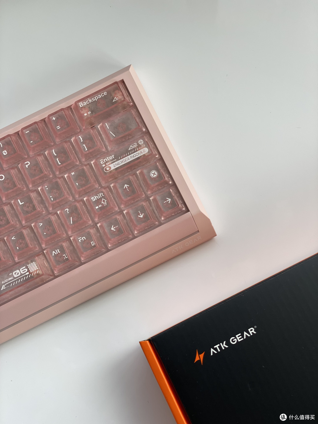 ATK RS 63 Air磁轴键盘开箱与《三角洲行动》实测：这手感真香！