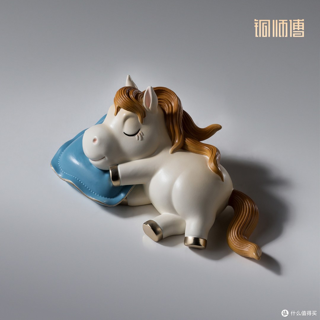 工位“马”力不足?这匹铜马专治各种不开心!