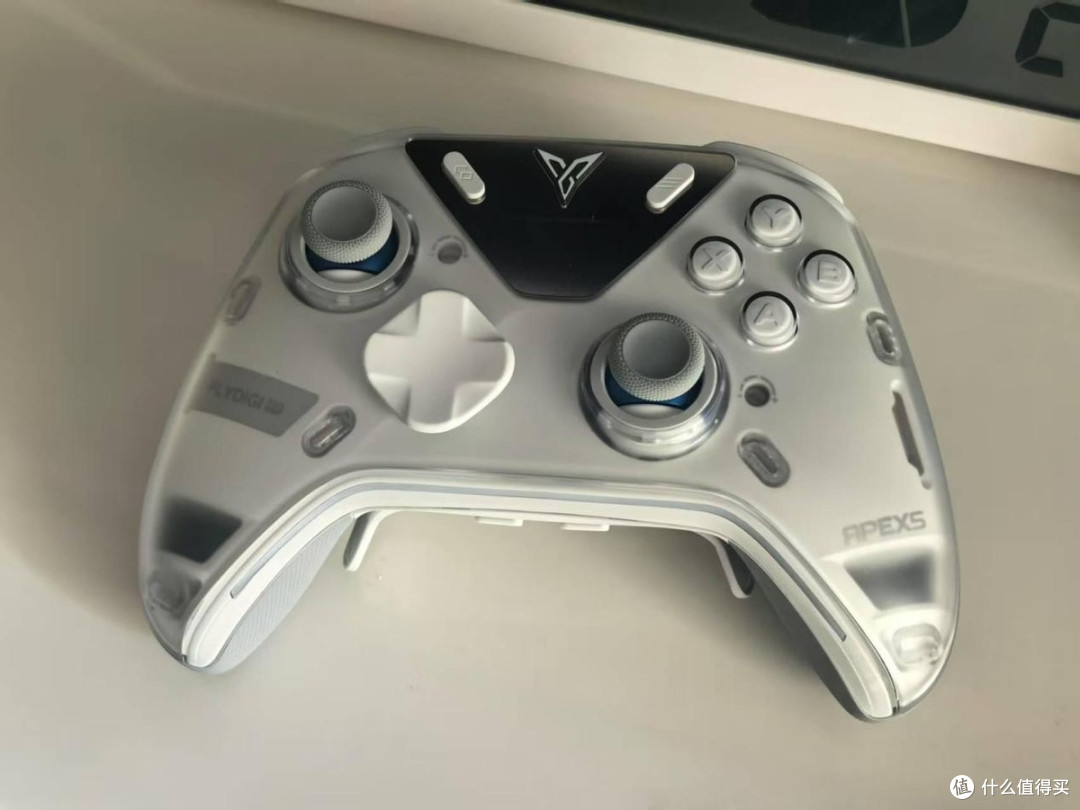 100~1000 元十款游戏手柄,Xbox、索尼、西圣全覆盖真实上手评测