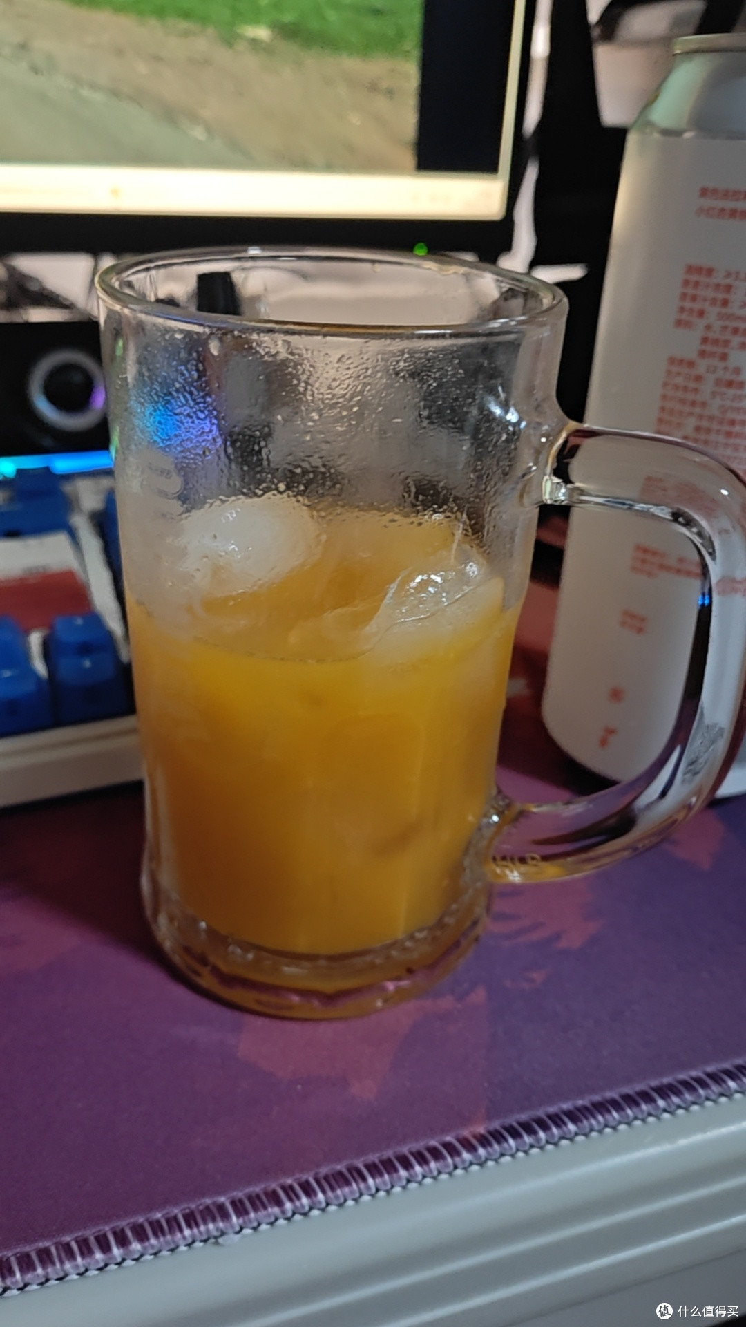 当啤酒喝起来像浓缩果汁:高果汁水果酸啤测评