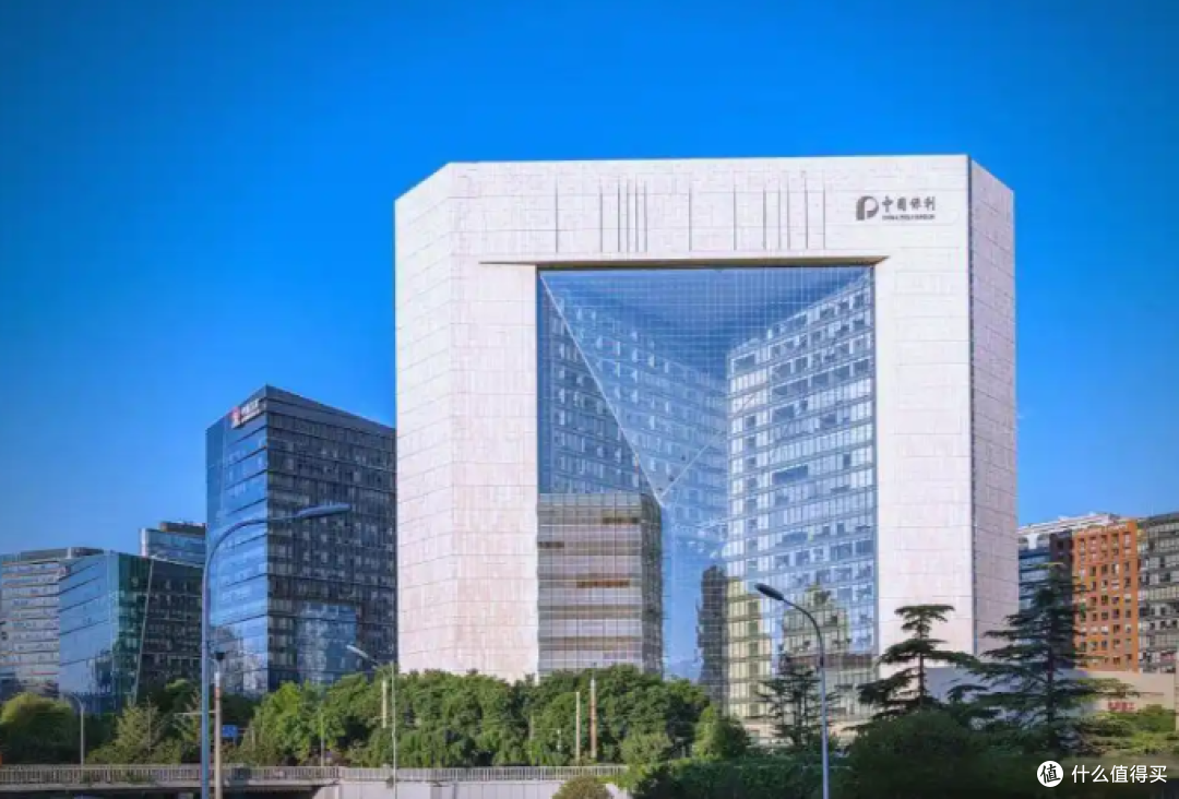 民企断臂,保利抄底:楼市残局里的特权扫货