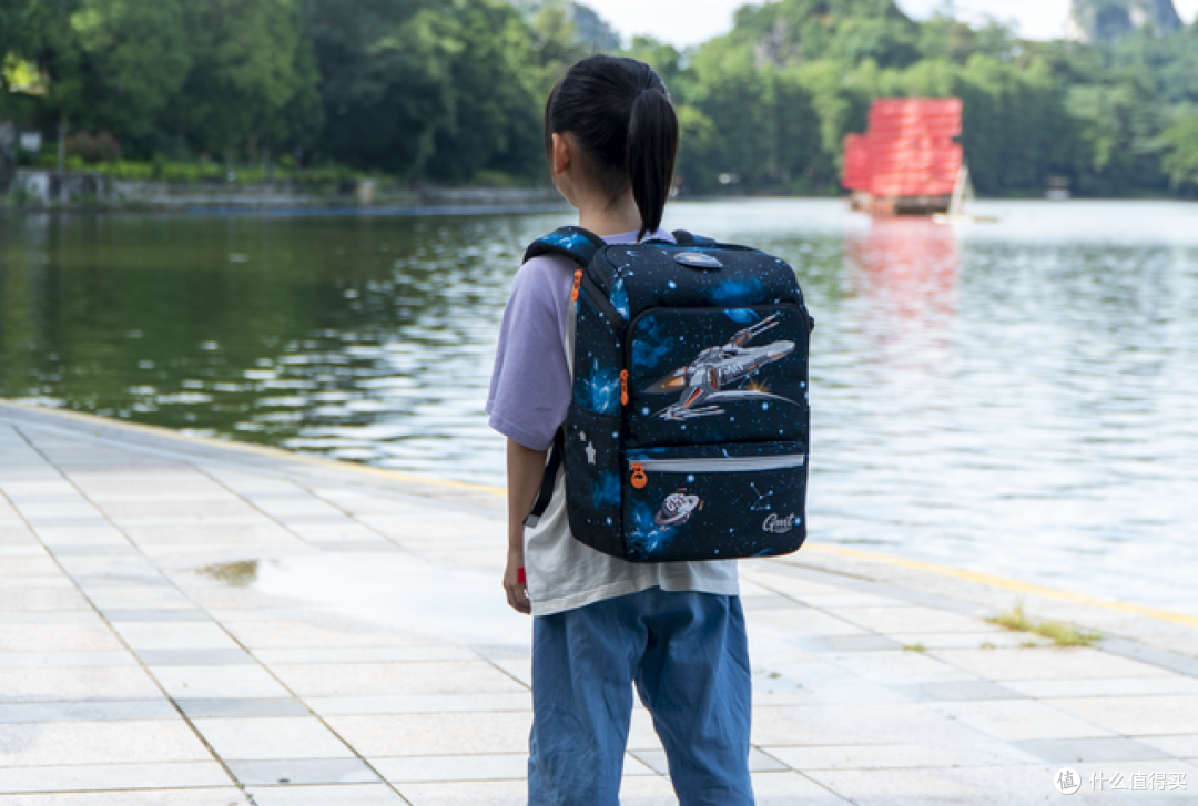 来自二胎奶爸的忠告，幼升小避坑指南：书包才是最该花钱的大件