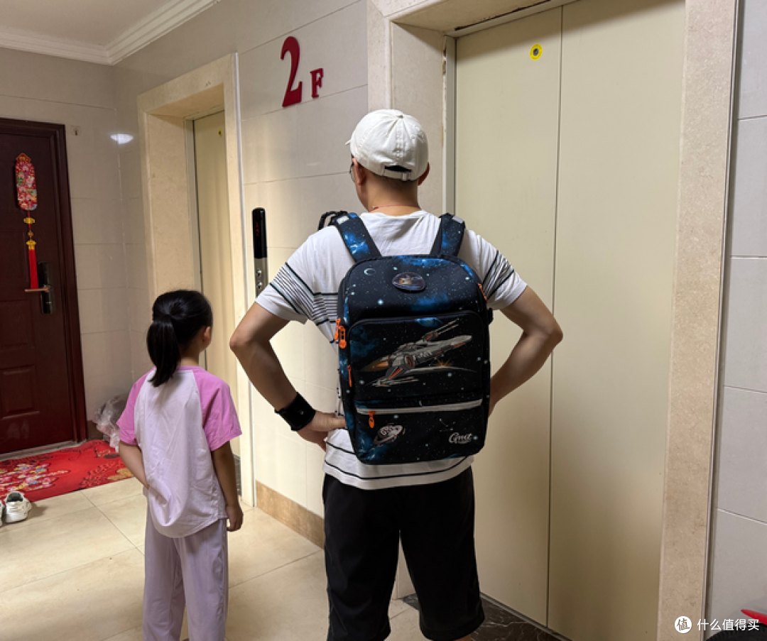来自二胎奶爸的忠告，幼升小避坑指南：书包才是最该花钱的大件