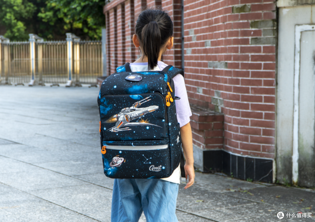 来自二胎奶爸的忠告，幼升小避坑指南：书包才是最该花钱的大件