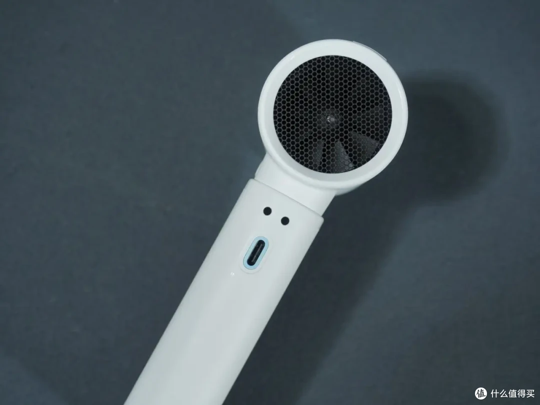 夏日神器来袭,风扇补电一机可得!还得是酷态科CP模块风扇PLUS