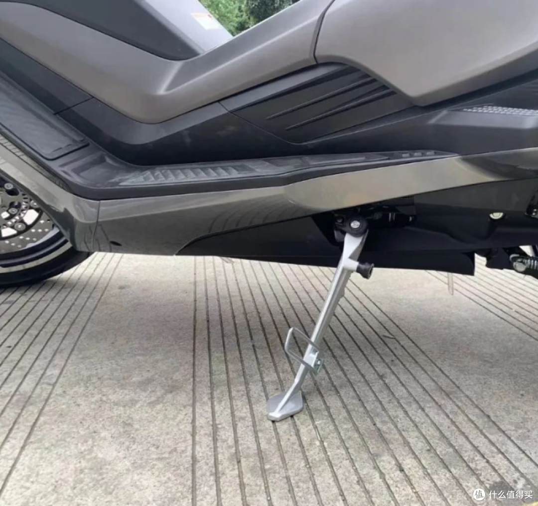 差价八千差在哪?赛科龙踏板RT5与RT250深度对比:究竟有什么不同