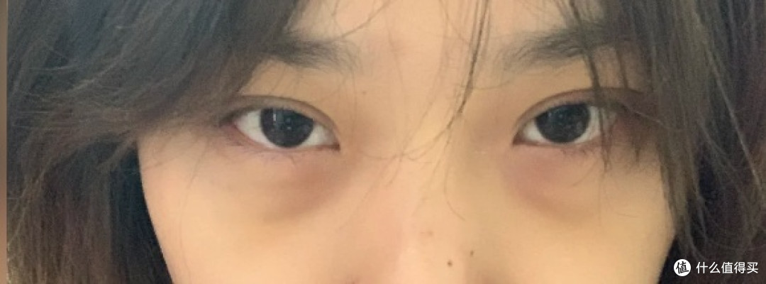 去眼袋用什么眼油?敏感肌脆弱眼周爱用的眼油,无刺激淡眼袋细纹