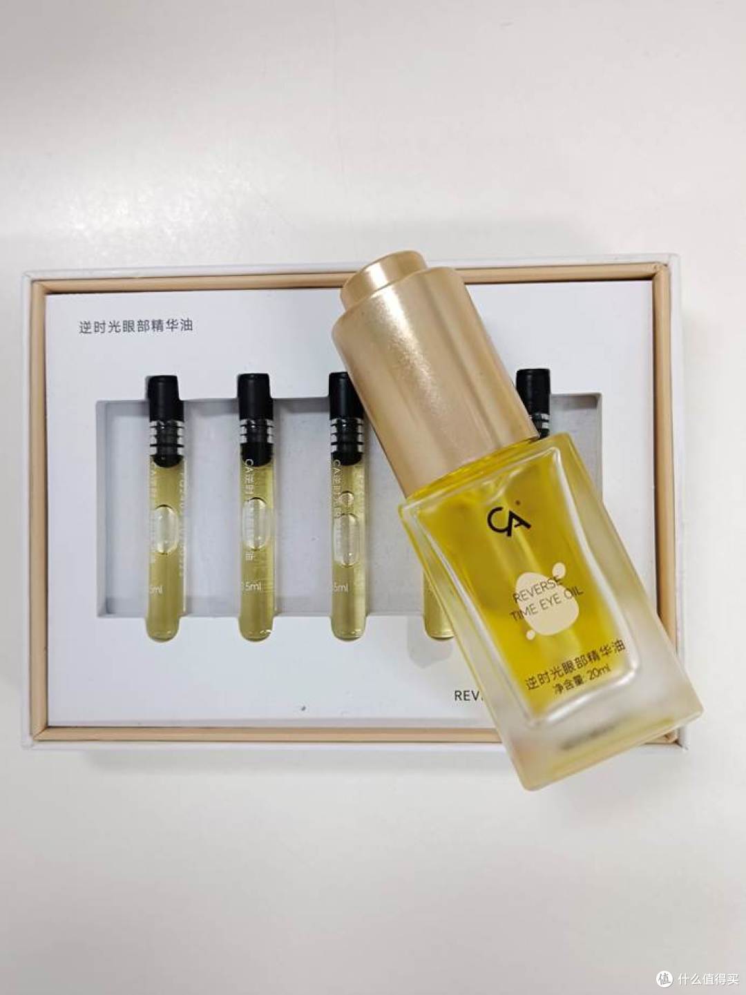 眼油可以改善眼袋吗?5款轻薄易吸收眼油,修护眼袋不闷脂肪粒