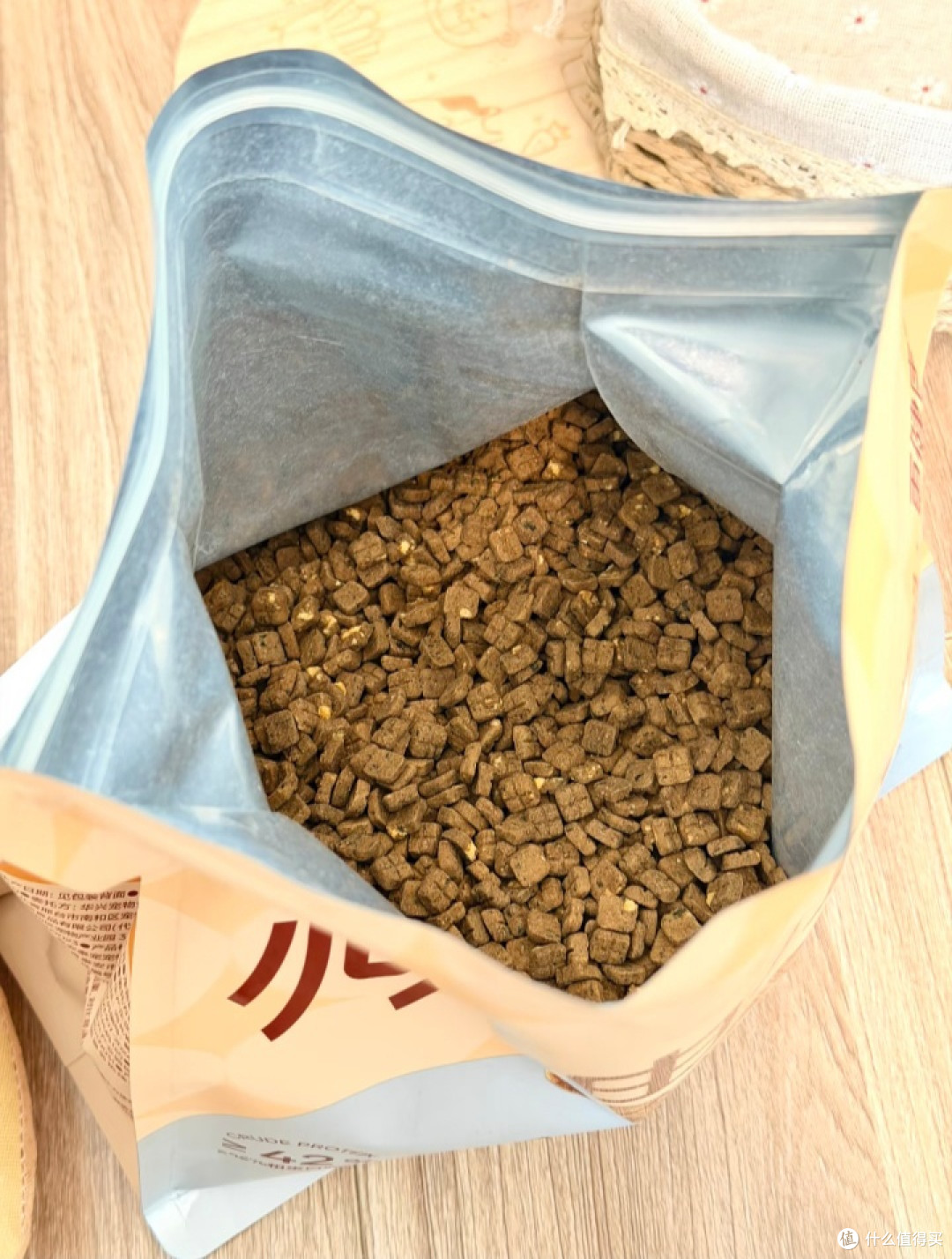 奥丁减油猫粮解决挑食问题