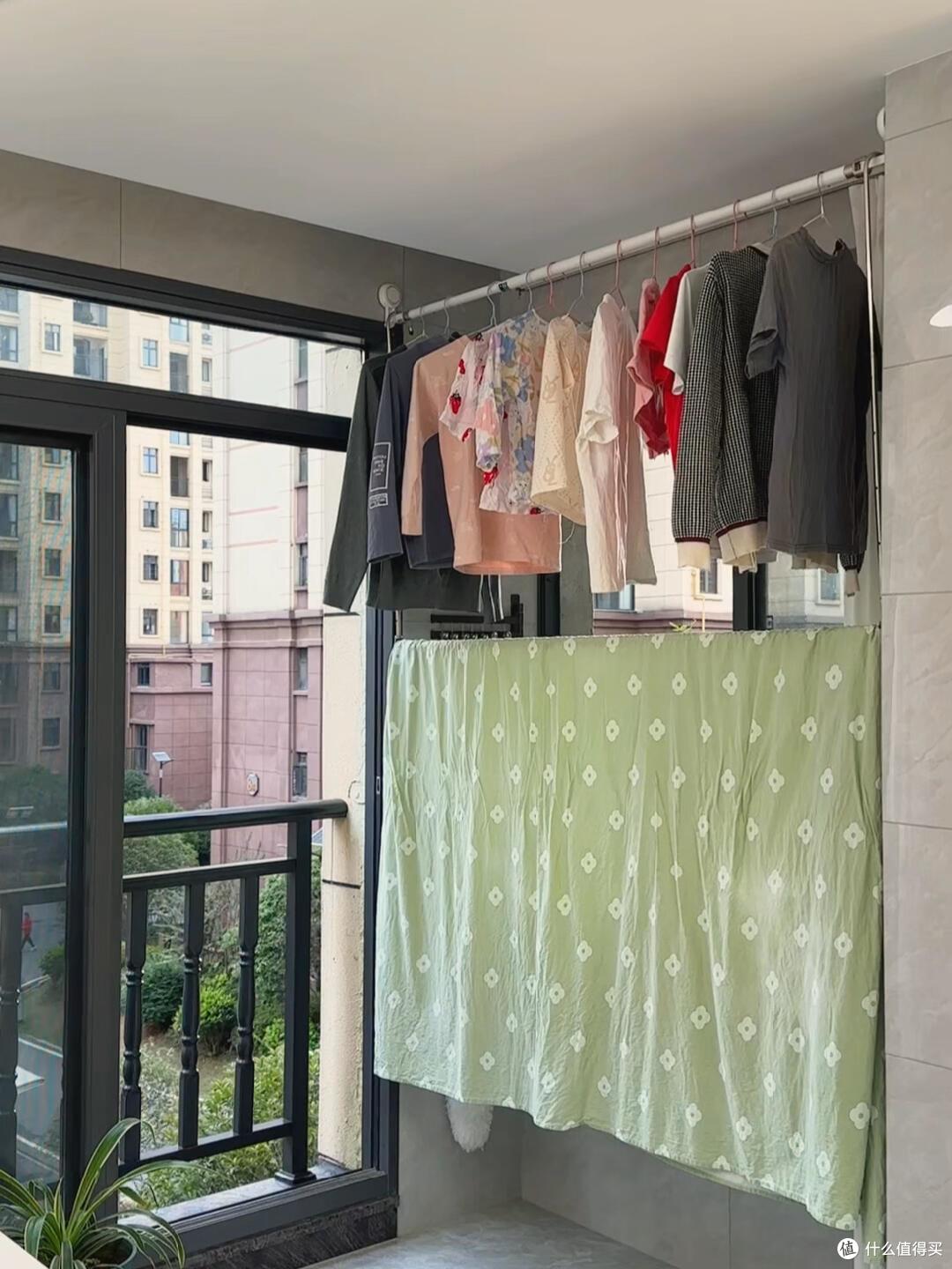 发现网友们晾衣服做法高明,晾晒方式被玩出花了,不知道就亏大了