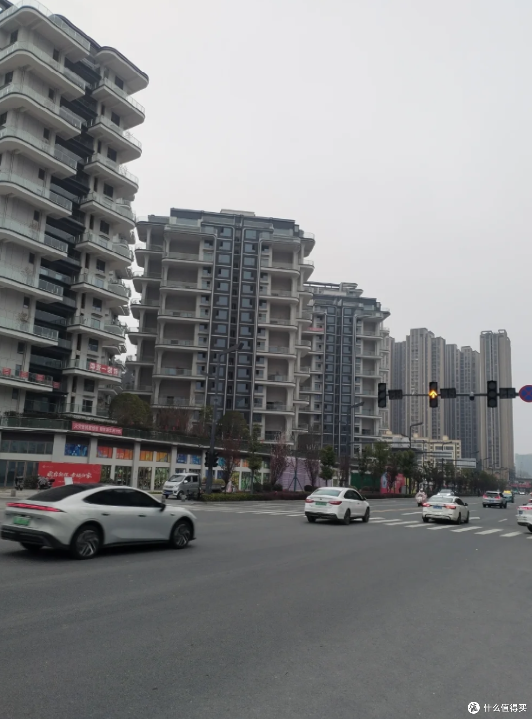 2026下半年买房，一定坚持“买低、买多、不买三”！都是经验之谈