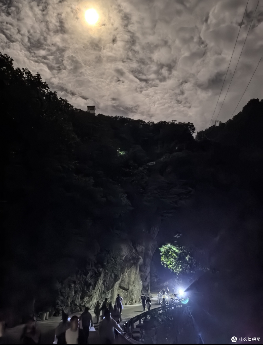 这个夏天在远方|夜爬老君山,撞见山顶的漫天星光与绝美日出
