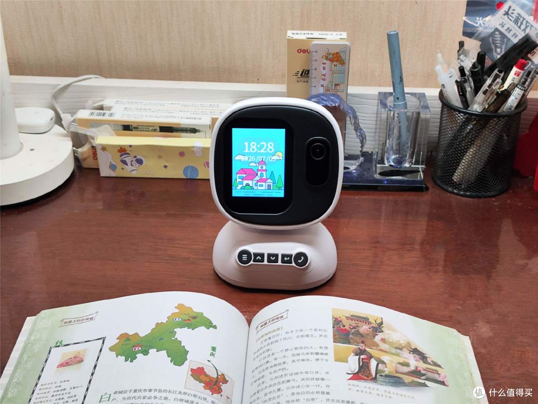 暑期带娃神器,智能带屏摄像机Q26,完美解决居家看护难题