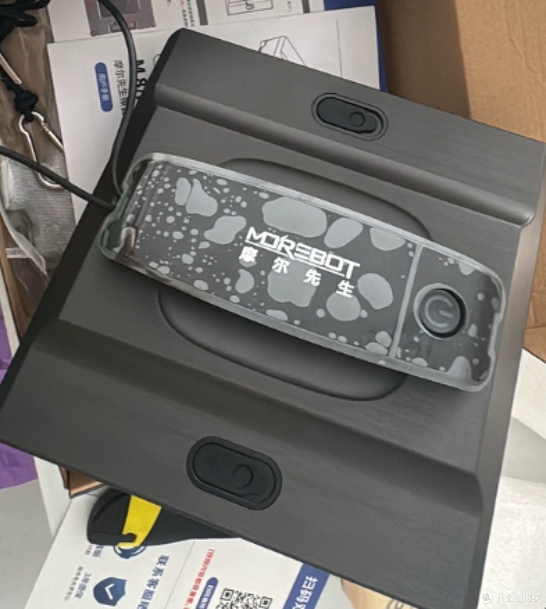 实测摩尔 M8PRO 火鲸 H7S MAX 欧克森 W66 ProPlus 擦窗机器测评