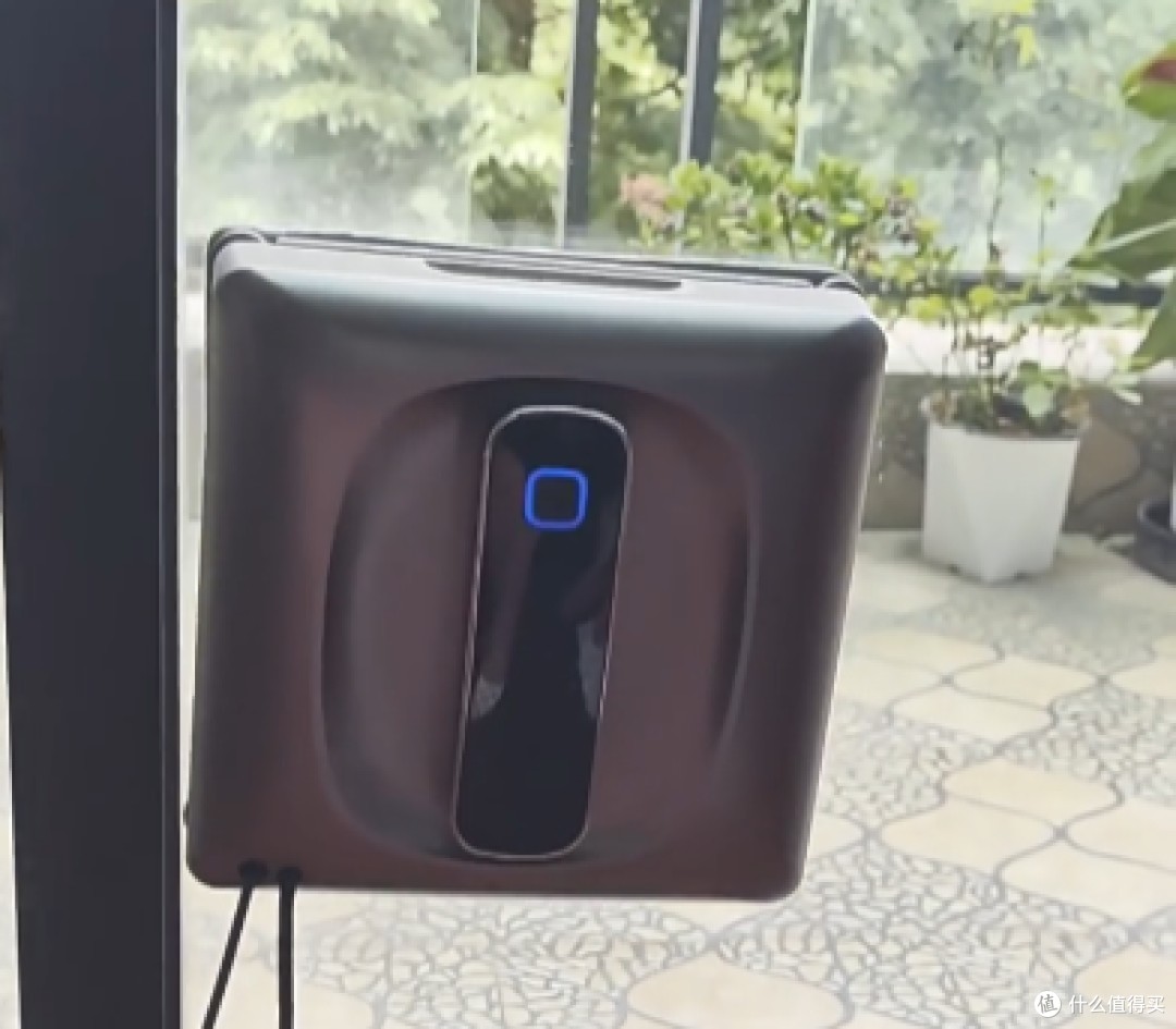实测摩尔 M8PRO 火鲸 H7S MAX 欧克森 W66 ProPlus 擦窗机器测评