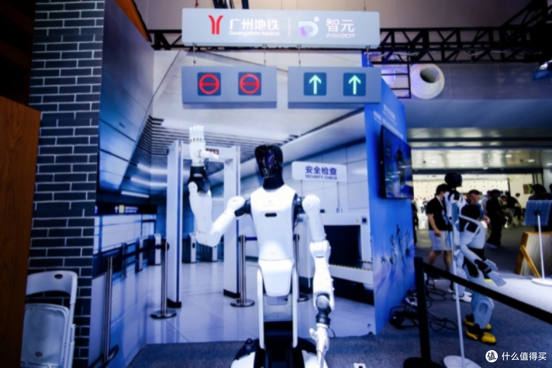部署态元年!智元WAIC 2026全方位展现具身智能产业化硬核实力