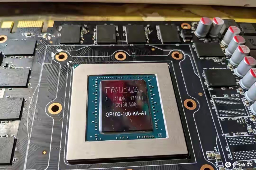 200块买1080Ti同芯10G显存矿卡跑7B大模型,咸鱼这波操作疯了吗?