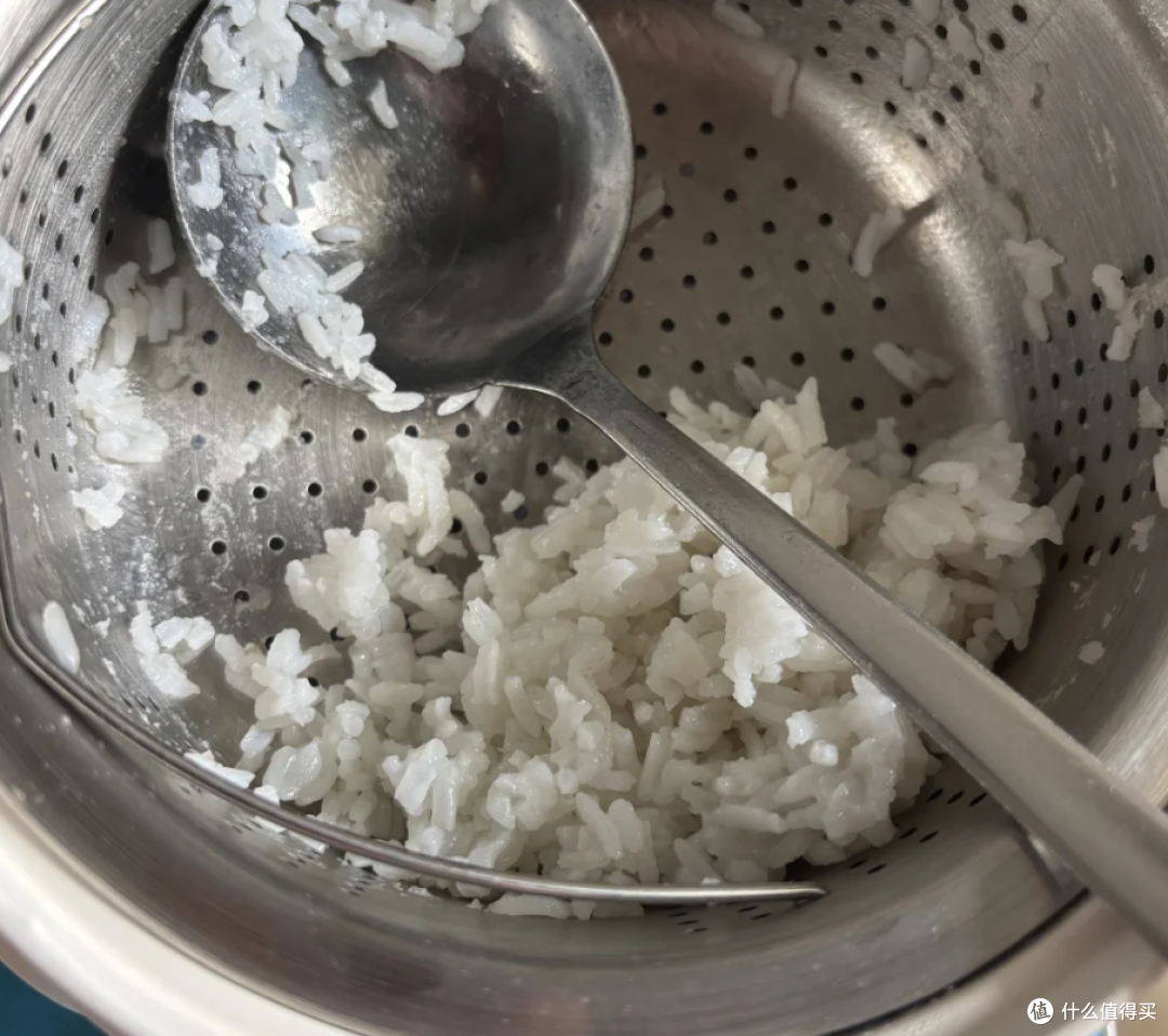 低糖电饭煲真的有用吗?揭秘“脱糖煮饭”原理,看懂后再决定买不买