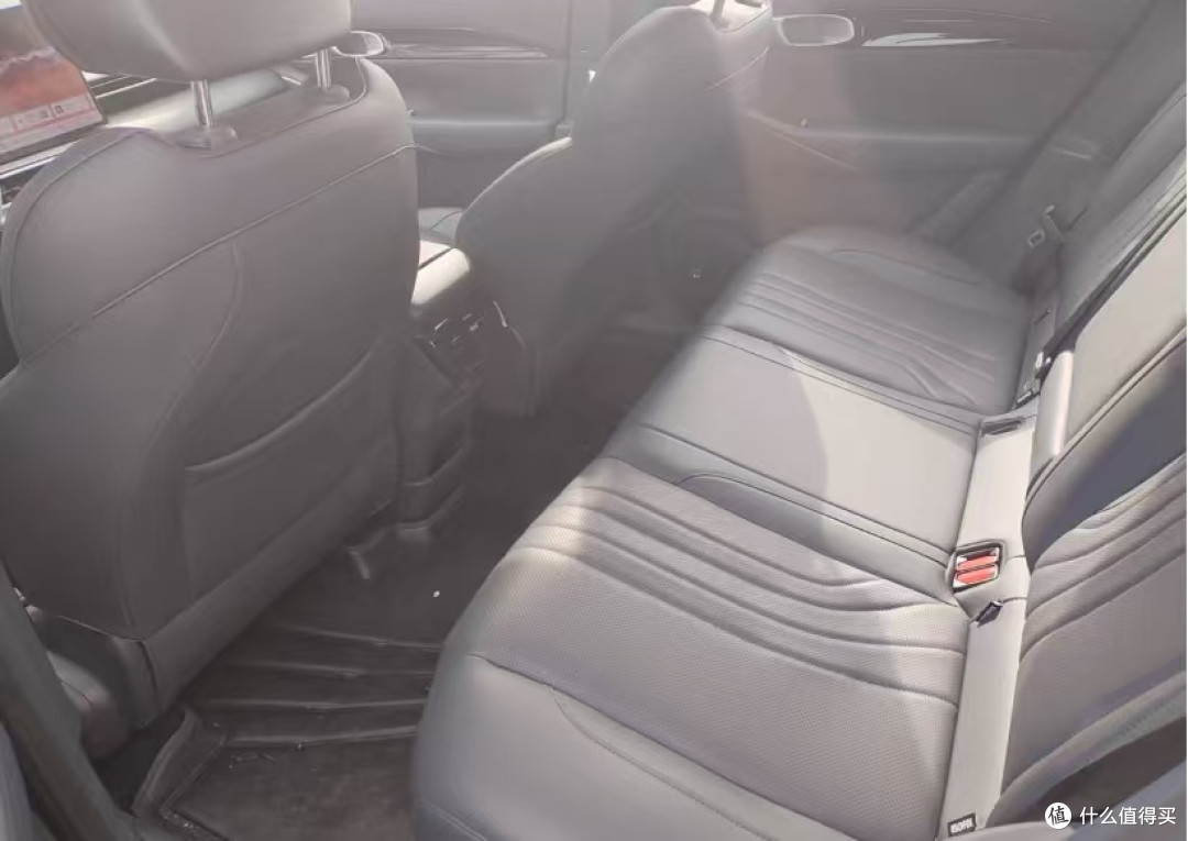 全能家用纯电SUV,银河E5 530km探索版五千公里真实测评