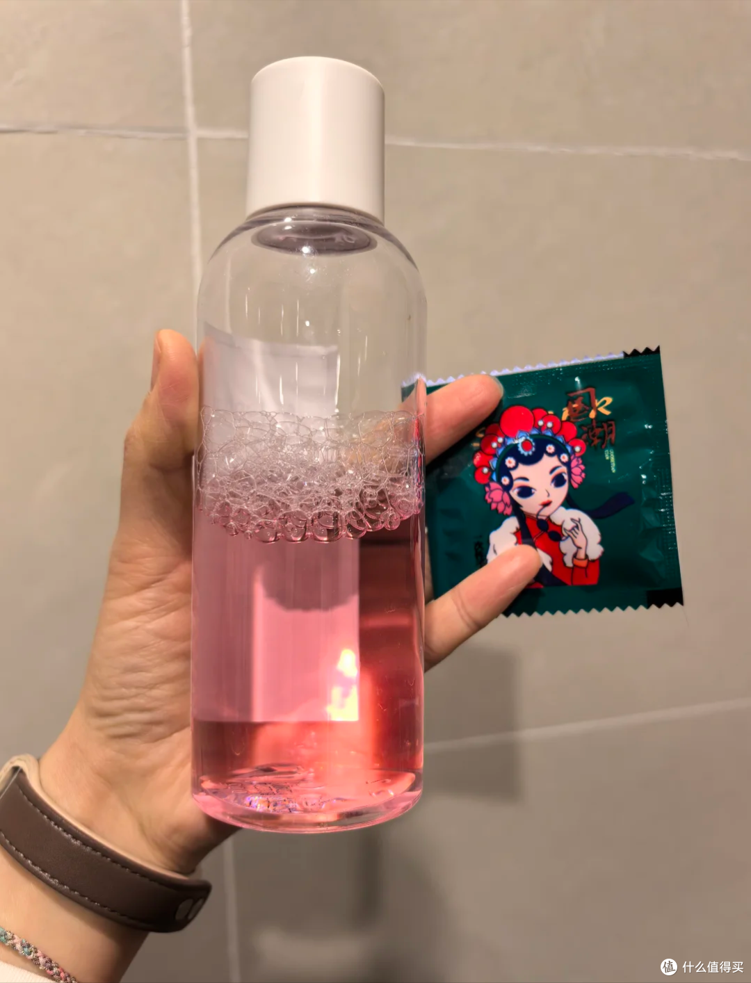 被节俭的老妈狠狠上了一课，原来过期物品还能这么用，真是有智慧