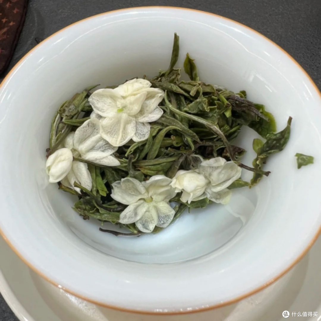夏天冷泡茶我只服这一款!万定茉莉白牡丹,好喝到想囤一冰箱