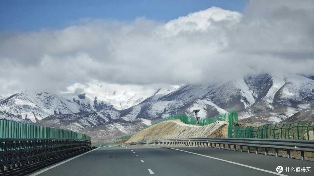 少时他携我人间奔走,今岁我伴他万里寻山
—我与80老父的高原之旅