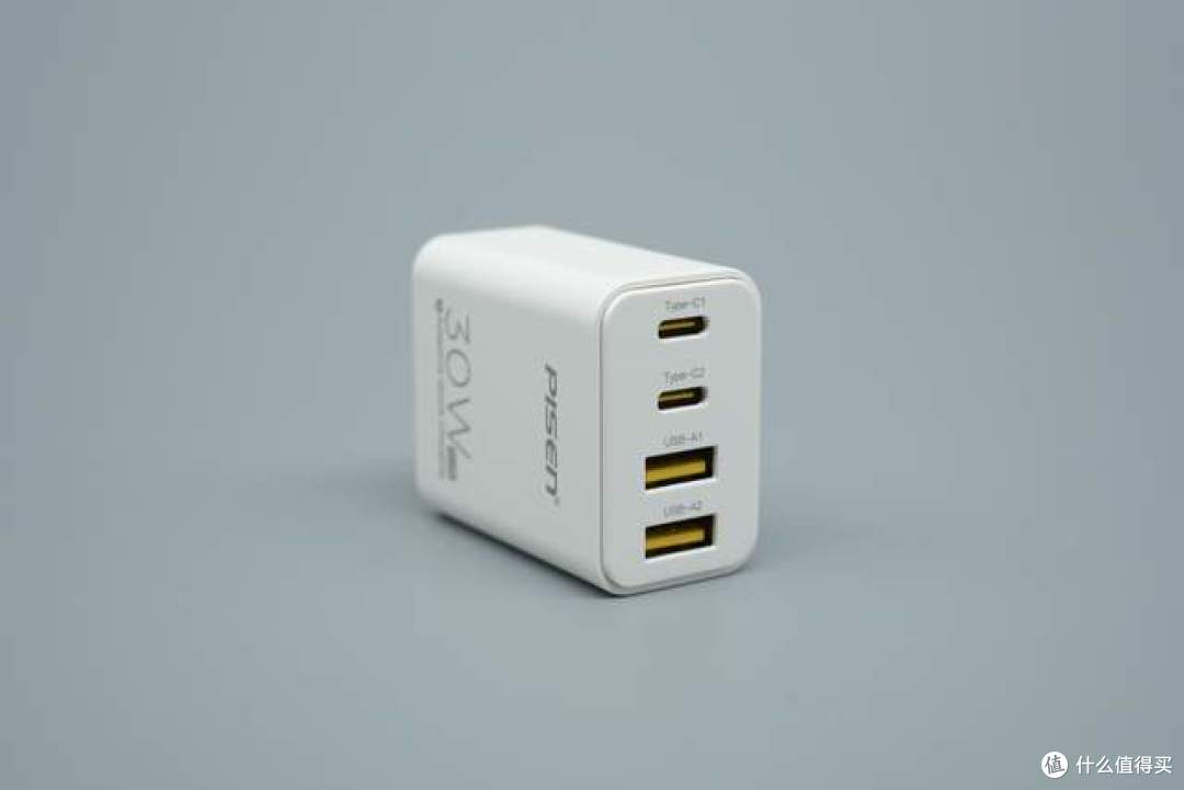 仅重58g却给到了2C2A!品胜这款30W氮化镓凭什么做到这么小?