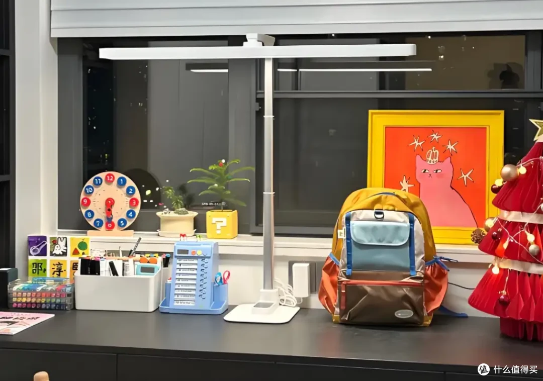 书桌台灯推荐有哪些?实用性强的护眼台灯品牌精选推荐,值得入手