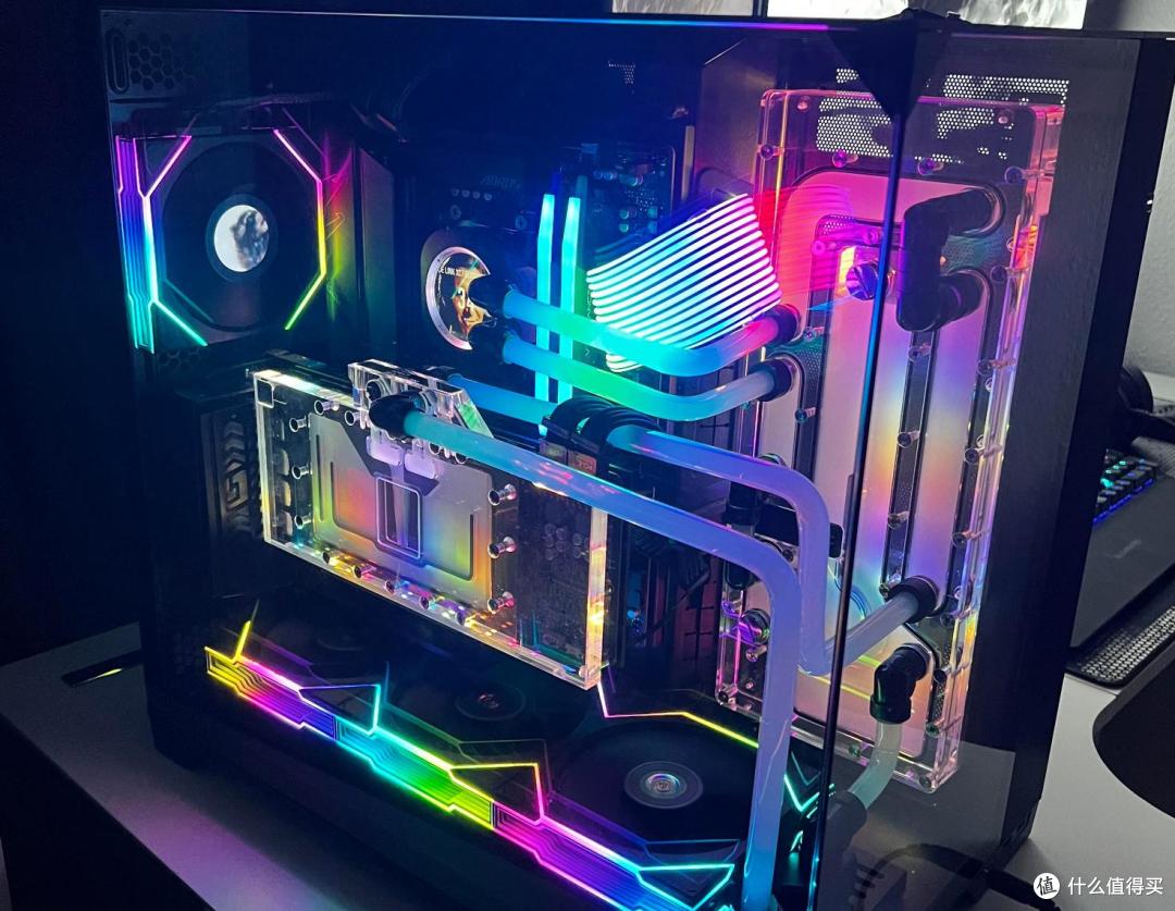 CPU必须上水冷?一体式水冷vs分体式水冷:哪种更适合你的电脑?