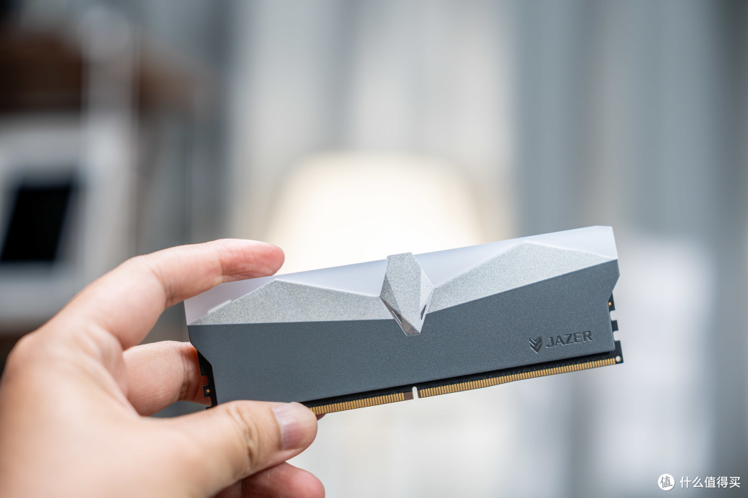 6800只是起点？棘蛇升卿DDR5 32G实测：8000MHz稳定，8400还能跑
