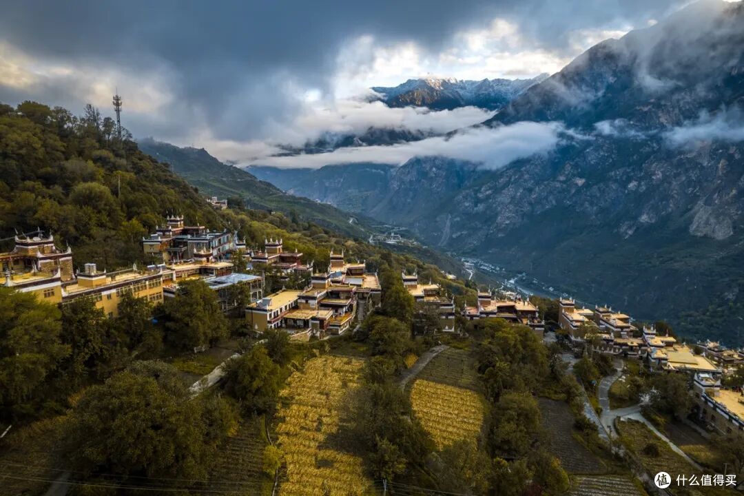 雪山藏寨草原，峡谷一次看个够！这条小环线真的完美适配所有人！
