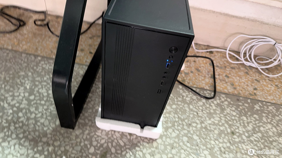 技嘉赋能RTX3050:R5 5600/5500X3D的硬核全能体验