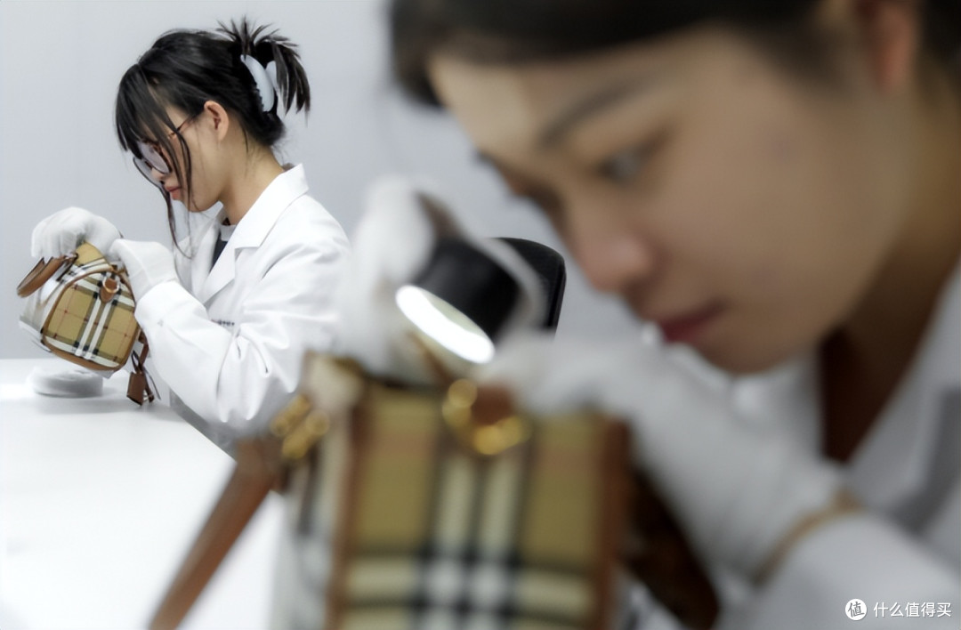 买正品BURBERRY哪里更便宜?对比了几个平台