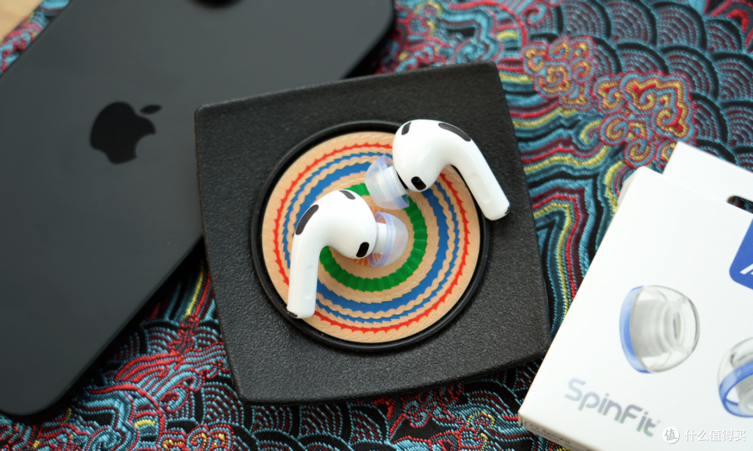 AirPods Pro 3换个特殊耳机套音质大提升?主观聊声必飞AuraFine