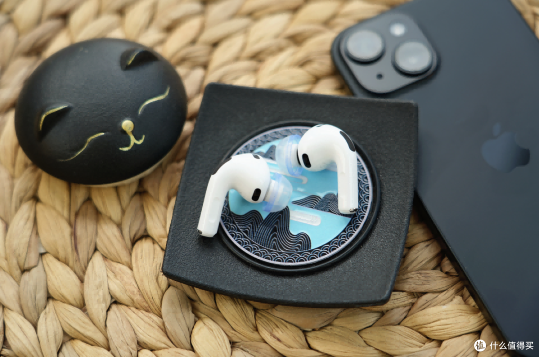 AirPods Pro 3换个特殊耳机套音质大提升?主观聊声必飞AuraFine