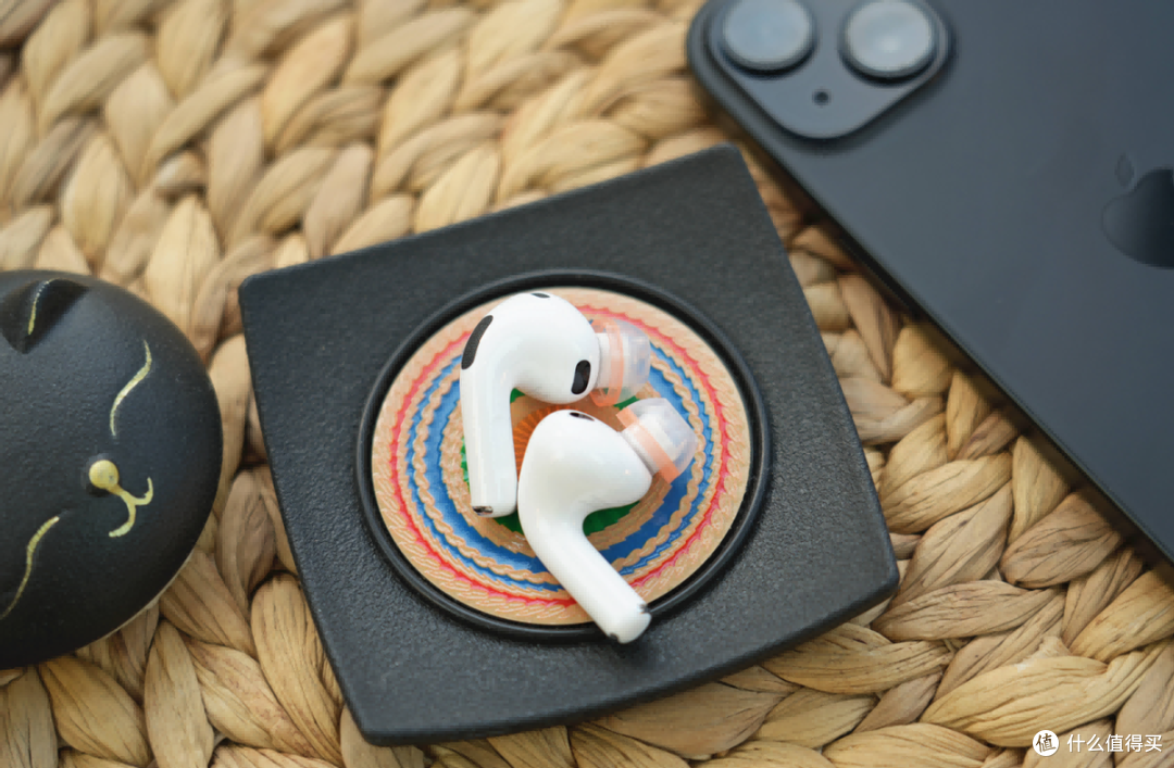 AirPods Pro 3换个特殊耳机套音质大提升?主观聊声必飞AuraFine