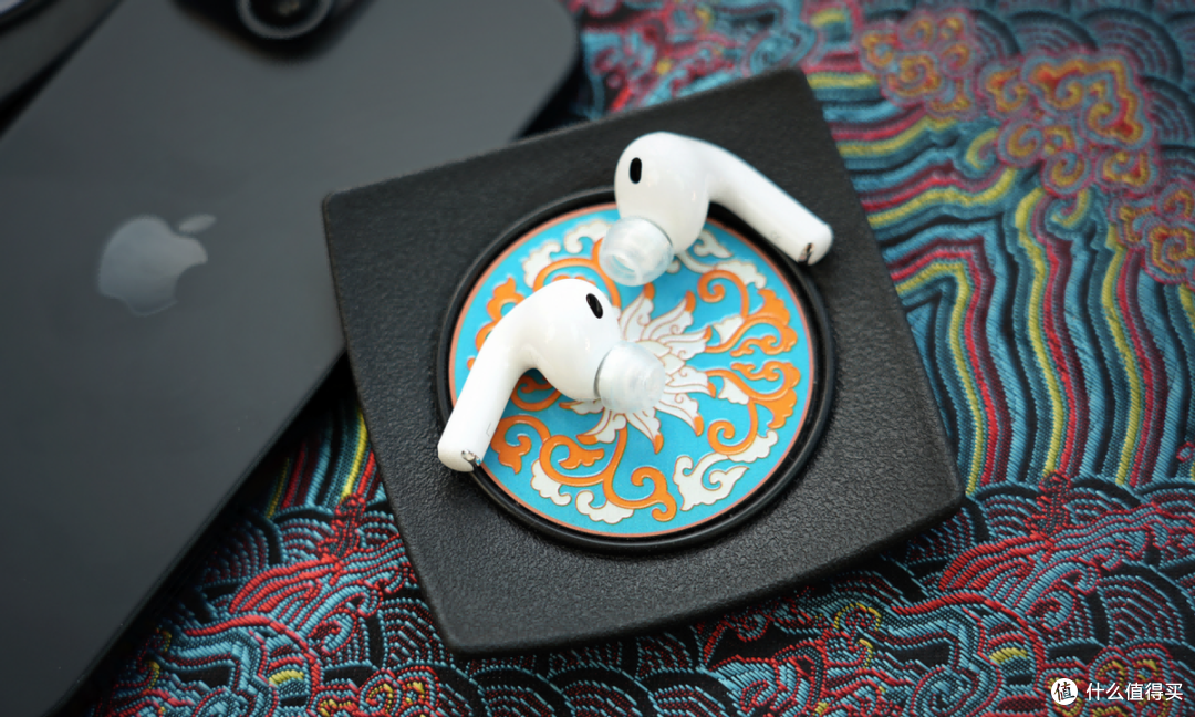 AirPods Pro 3换个特殊耳机套音质大提升?主观聊声必飞AuraFine