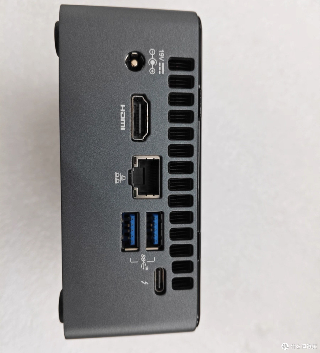 Intel NUC8i5BEH闲鱼680块淘到准系统,巴掌大小,黑苹果完美驱动