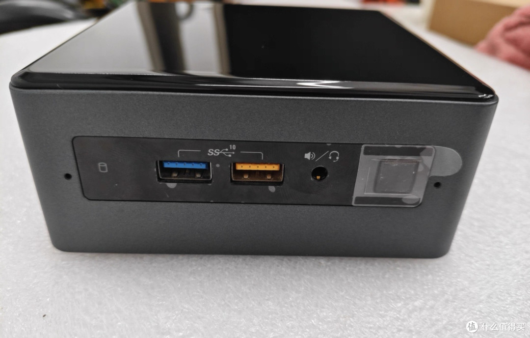 Intel NUC8i5BEH闲鱼680块淘到准系统,巴掌大小,黑苹果完美驱动
