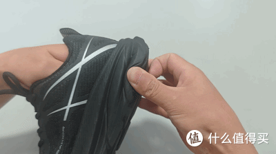 GaKior跑鞋测评:千元级缓震标杆?软弹脚感与支撑稳定性深度体验