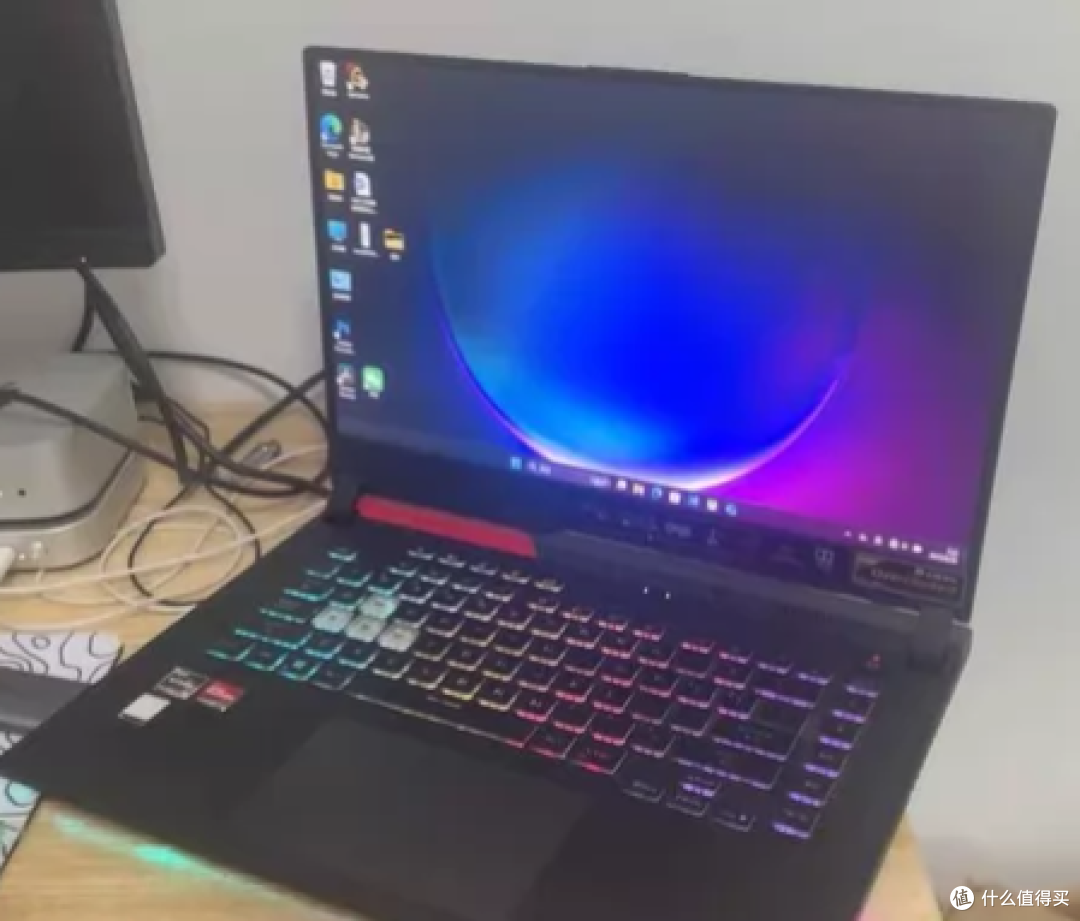 3700元!ROG魔霸5R RX6800M 12G显存,A卡旗舰本捡漏值不值?