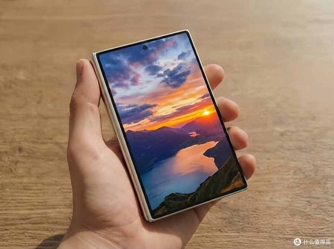 苹果折叠屏延期实锤!富士康产线还在调,9月只有iPhone 18 Pro