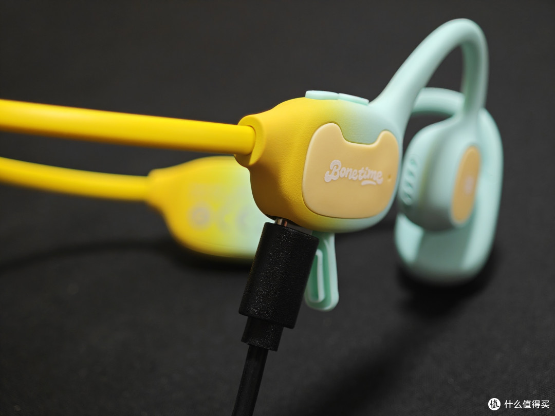 给女儿挑了半个月的儿童耳机，终于选到满意又好用的了！