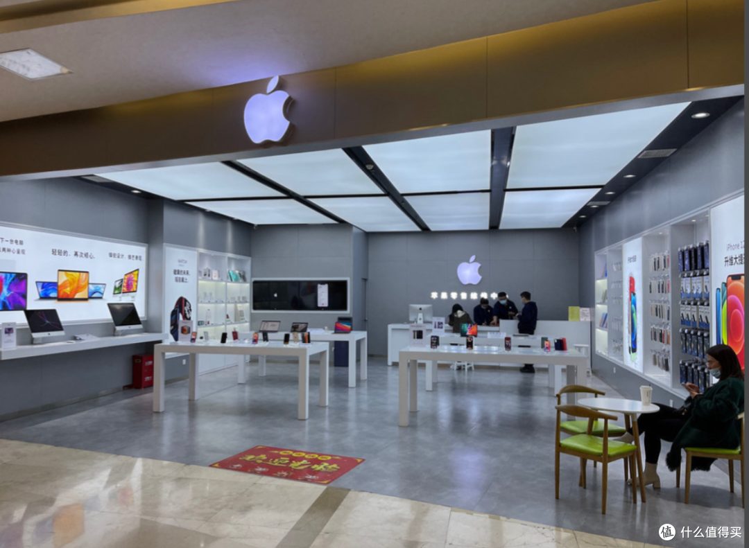 iPhone18Pro Max 面板降价 20%,新机入手时机全梳理