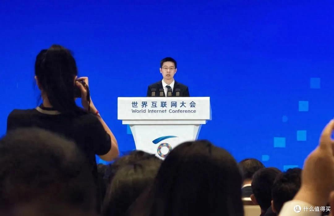 王兴兴:人形机器人“ChatGPT时刻”近在眼前,完成两个80%即达标