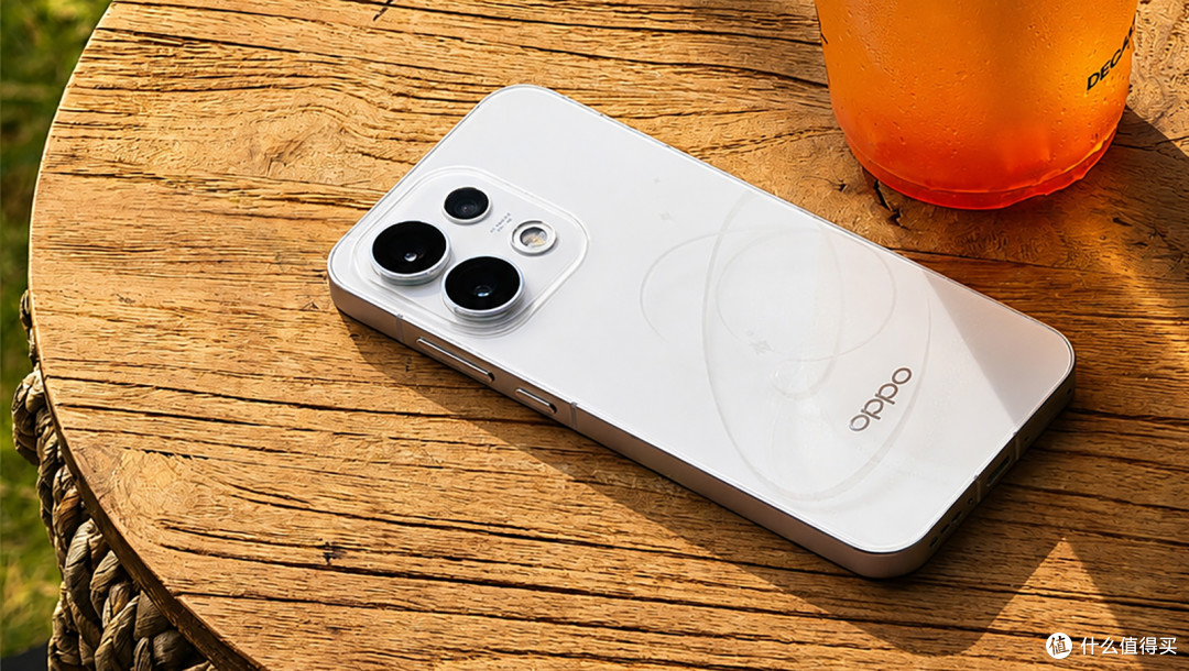 3000档女生颜值机对决,选OPPOReno16还是vivo S60,谁更能打动你