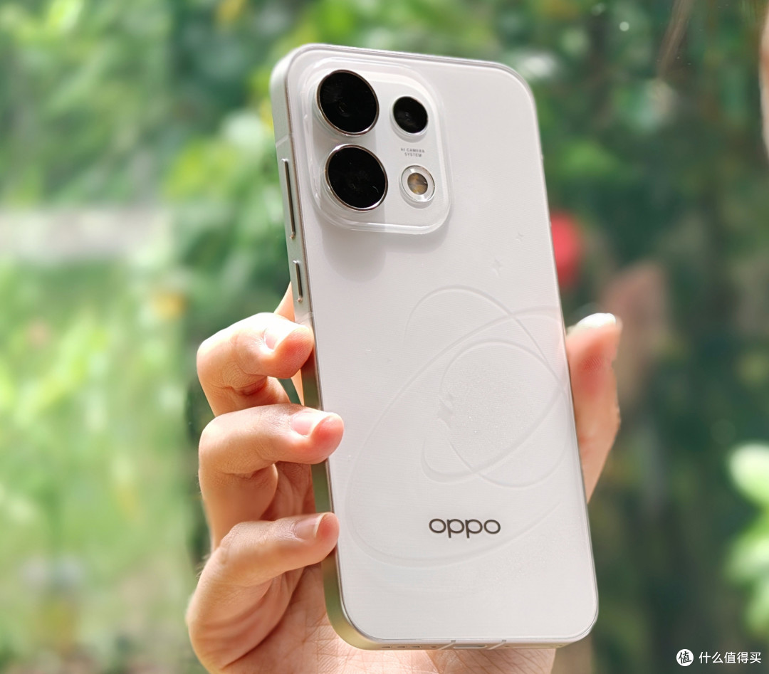 3000档女生颜值机对决,选OPPOReno16还是vivo S60,谁更能打动你