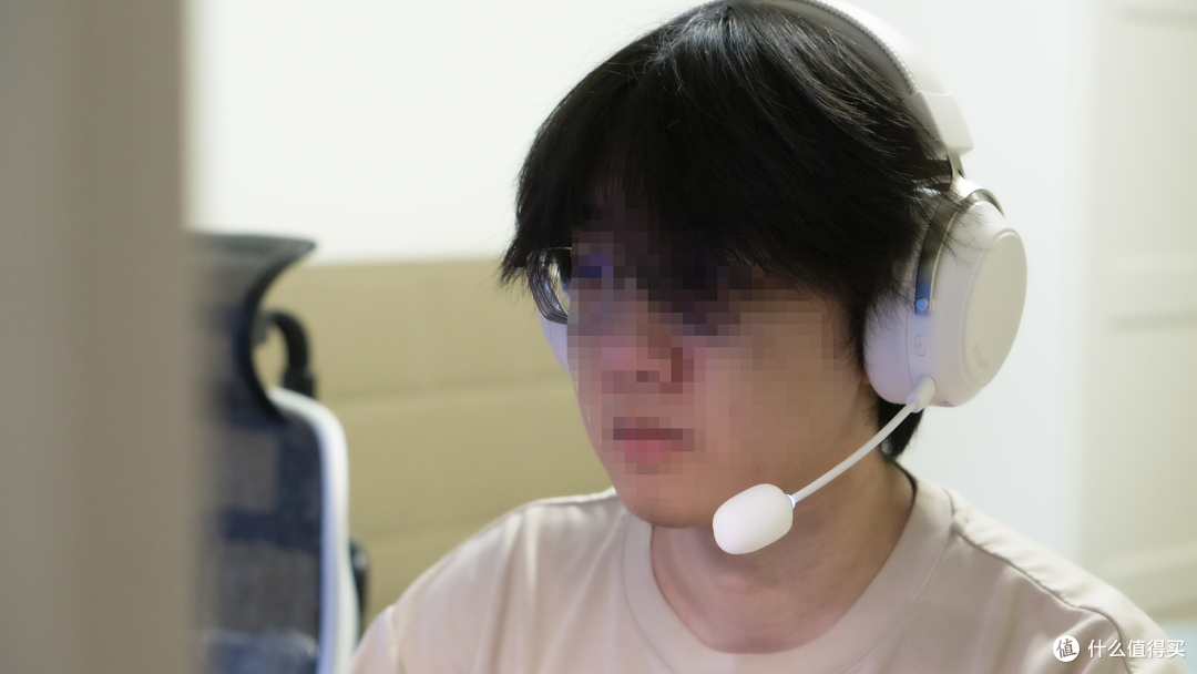 雷柏VE3无线四模电竞耳机:199 元就能买到「秒换电不断电」耳机